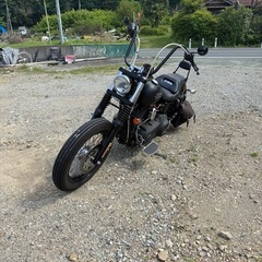 ハーレー　ストリートボブ
