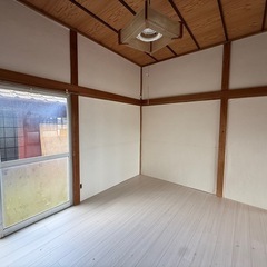 広々戸建て、広々倉庫、広々敷地　アウトドアやガレージに最適 − 栃木県