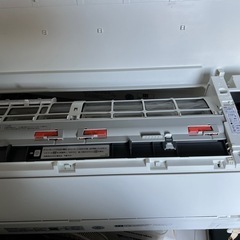 パナソニック　2022年製　6畳用　ホコリ自動排出機能の画像