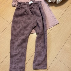 100-120cm程度の女の子、子供服の画像