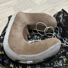 【売却予定】首充電式マッサージ機
