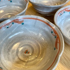 【交渉中】中鉢　4個セットの画像