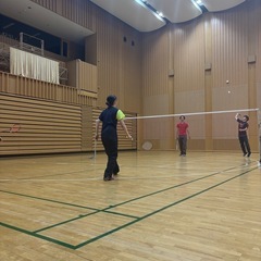 6/7(土)，10(火)開催！バドミントンしませんか？🏸