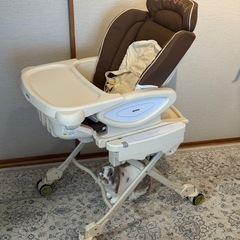 ココ・チーノ　オート　電動ハイローチェア