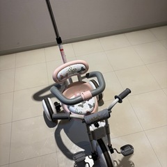 ミニーちゃん三輪車