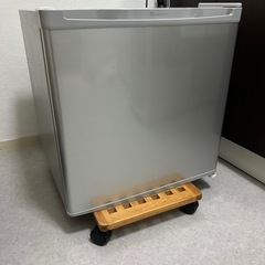 冷凍庫　コンパクト