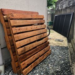 ベッドを検討中ならマットレス下にパレットを！　一人暮らし　DIY...