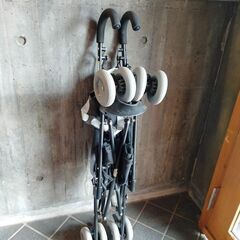 KATOJI 折りたたみベビーカー美品の画像
