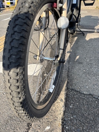 中古ブリヂストンビッケ電動アシスト自転車　8.7Ah 大阪