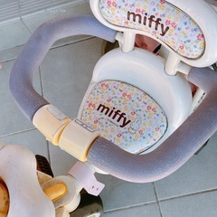 【廃盤品】子供用ミッフィー三輪車の画像