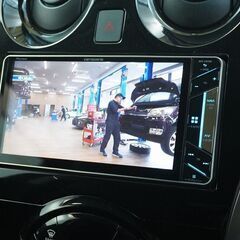 ブラックカラーのノート  ｅ－ＰＯＷＥＲ入荷しました🚗ワンオーナーです🎵の画像
