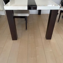 高級☆ダイニングテーブル　シギヤマ家具の画像