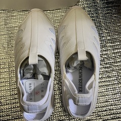 新品　箱付き　ナースシューズ　介護　病院　施設の画像