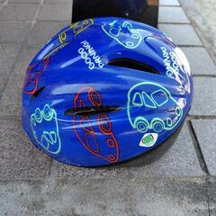 自転車ヘルメットの画像