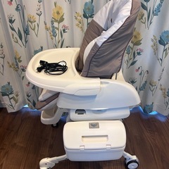 【美品】電動　コンビ ネムリラ AUTO SWIN の画像