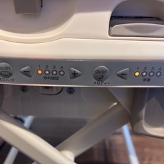 【美品】電動　コンビ ネムリラ AUTO SWIN の画像
