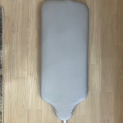 山崎実業(Yamazaki) スタンド式 人体型アイロン台 アルミコーティングの画像