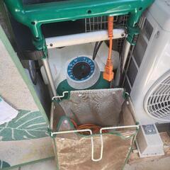 マキタ芝刈機の画像