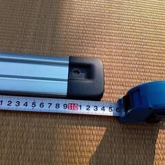 ハイエース 純正 内装 後ハッチのステップ １本 金属モール★新車外し★トヨタ純正 【富山】200系 デラックス DXの画像