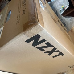 NZXT H6Frowの画像