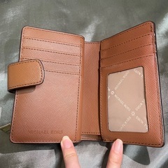 【美品✨正規品】MICHAEL KORS 財布／二つ折り 財布／モノグラム／レディース の画像