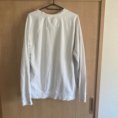 白トレーナーの画像