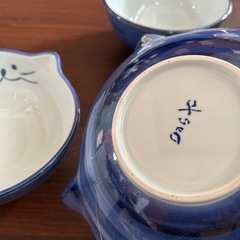 (=^ェ^=)のらや　ラーメンどんぶりと皿の画像