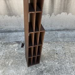 📚【傾き本棚】斜め　オシャレ　おしゃれ　ブランド家具　収納家具　収納棚　インテリア♻️お売りいただけるお品物あれば、来店時ぜひお持ちください(総合買取)♻️の画像