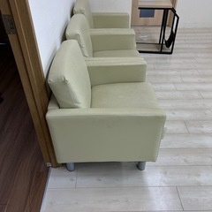 ソファー1人掛けの画像