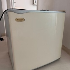 ミニ冷蔵庫
