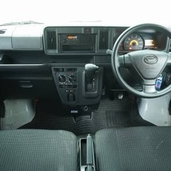 車は安い買い物では無いのでしっかり決めたい！それなら【オトロン】へお任せください！徹底的にサポートさせていただきます!!!/ダイハツ ハイゼットカーゴ 　デラックス　ＳＡ３の画像