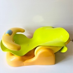 美品！Aprica 新生児から バスチェアー