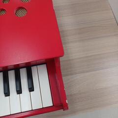 ★ジモティー割あり★ミニピアノ　KAWAI　RD　※キズ　スレあり　 高さ(H)19cm× 幅(W)43cm× 奥行(D)45cmの画像