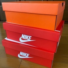 NIKE ナイキ　スニーカー　赤　空箱のみ　収納　インテリアに  3個 の画像