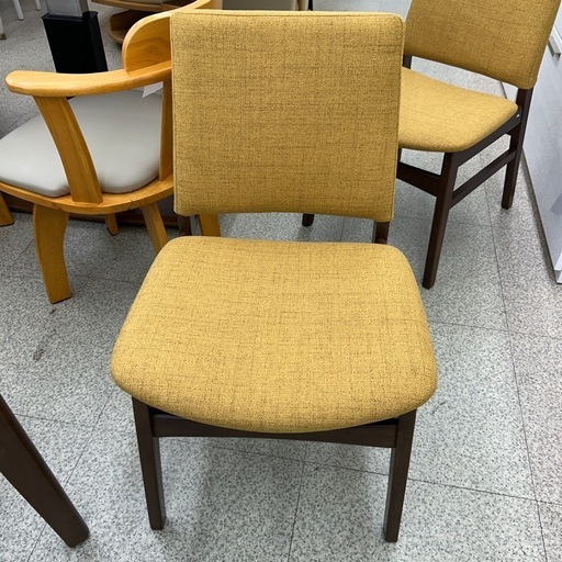 ダイニングテーブルセット 椅子×2、ベンチ×1 ※天板キズあり TJ12495