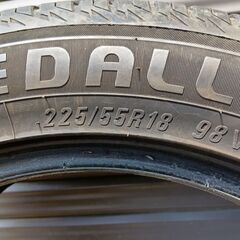 225/55R18　ノーマルタイヤ2本のみの画像