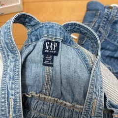 Baby GAP オーバーオール
の画像