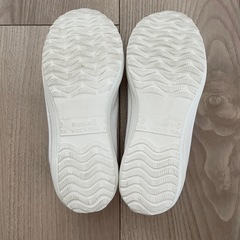 〈21.0EEサイズ〉試し履きのみ　キッズ上履き白 ムーンスター 布 Ag＋抗菌防臭タイプの画像