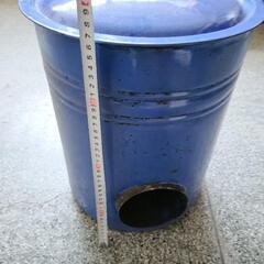 レトロ　煙突用　湯沸かし器　ホーローの画像