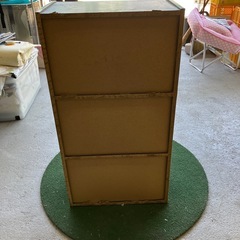 3段BOX カラーボックス　珍しいカラーボックスの画像