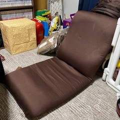 座椅子　茶色ブラウン　1人用