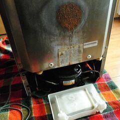 2010年　パナソニック製　138L 益田市役所近くまで取りに来て頂ける方  車に載せるのはお手伝い致しますの画像