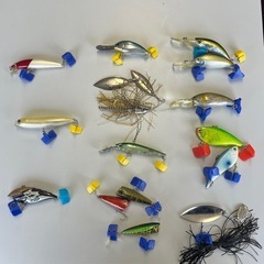 大特価✨🎣釣り用品🎣　ルアー　11点セットの画像