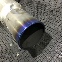 TRUSTエスティマ
マフラーの画像