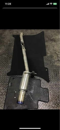 TRUSTエスティマ
マフラー