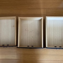 鎌倉彫？ 小物入れの画像