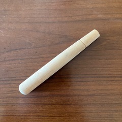 すりこ木　※傷汚れあります　約　全長14㎝　直径1.8と1.2㎝
