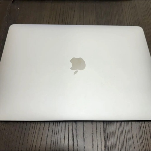 【美品】 MacBook Air 2018 256GB