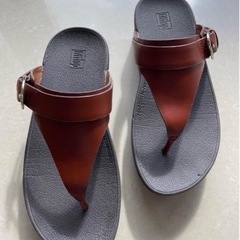Fitflopサンダル
