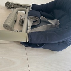 Inglesina テーブルチェアの画像